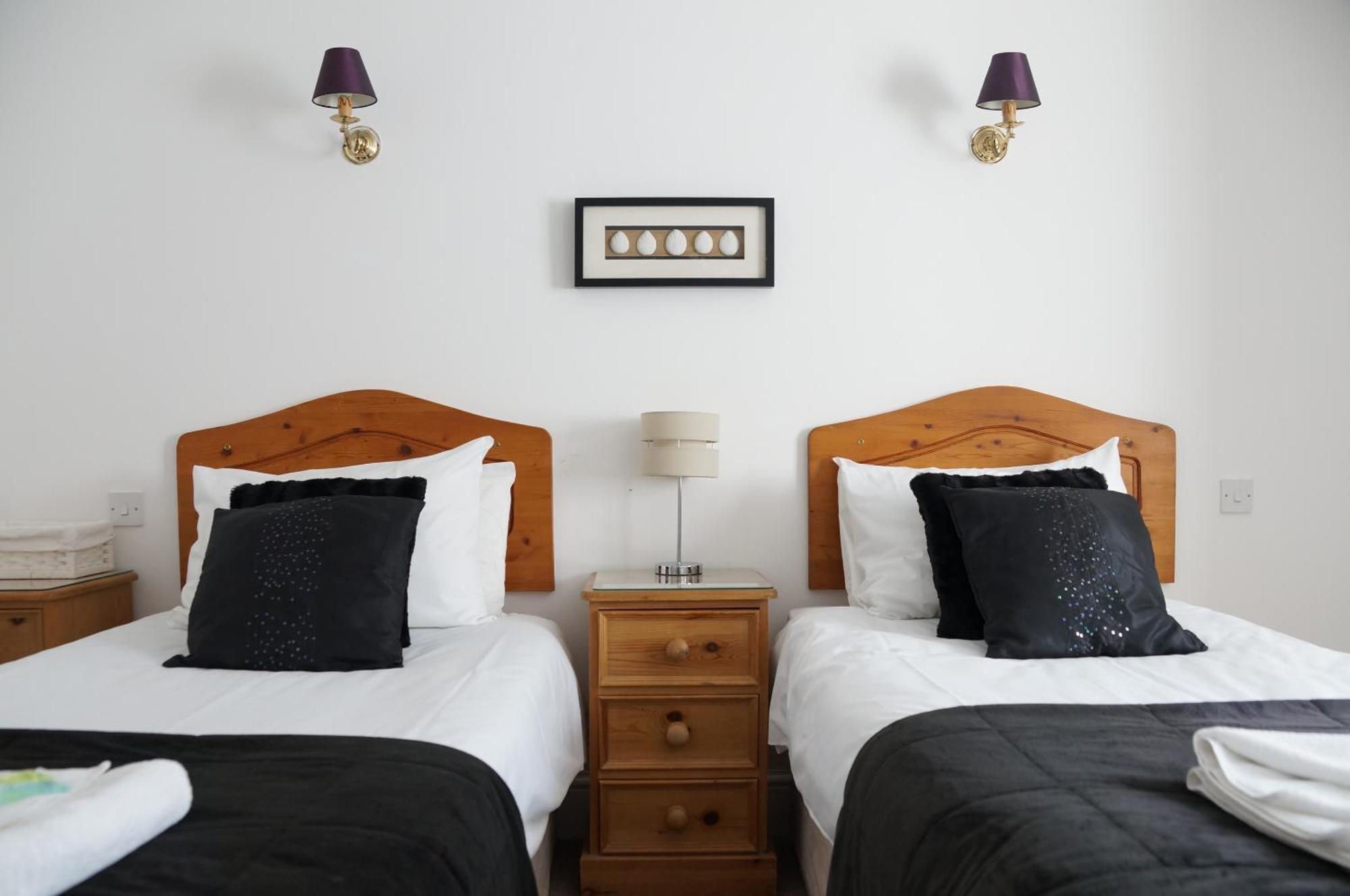 The Eyre Court Bed & Breakfast Seaton  Dış mekan fotoğraf